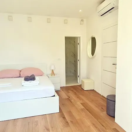Sunset Apartment