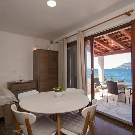 Sunset Apartment